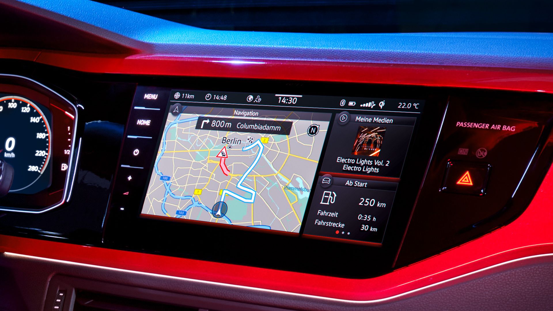 Über das Infotainmentsystem im Polo GTI lassen sich auf Wunsch über We Connect Plus Navigationsdaten in Echtzeit abbilden. 